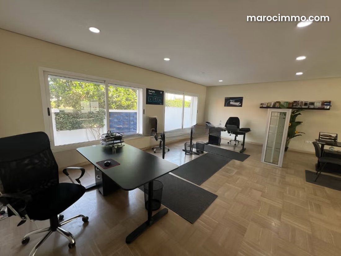 450 sqm Office in Fitted-Out Villa, Sidi Maarouf, Casablanca — Casablanca