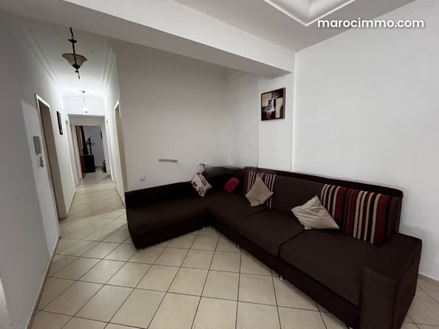 Appartement Meublé à Louer — 3