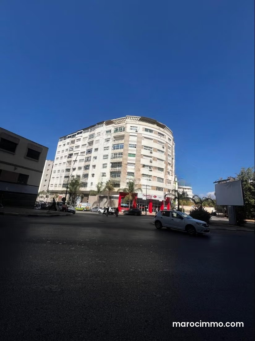 179 m² Apartment, 3 Bedrooms with Terrace, Hamria, Meknes — Meknes