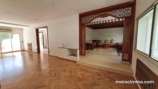 À LOUER – Villa de standing à Rabat Hassan — 3