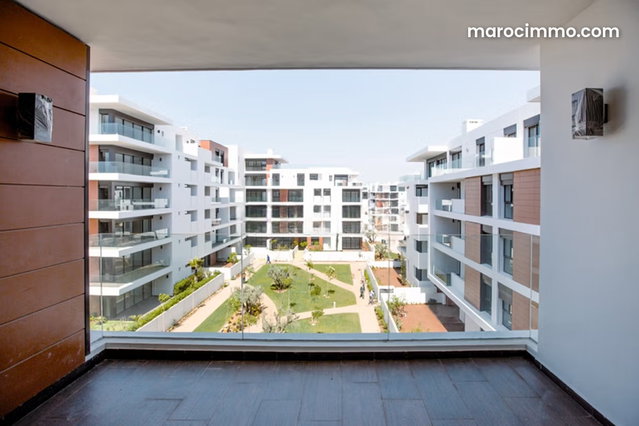 Bel appartement en location à Souissi. 6 belles chambres. Bien meublé — 2
