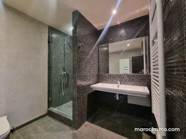 3 Bedrooms for Rent on Mohamed 6 — 5