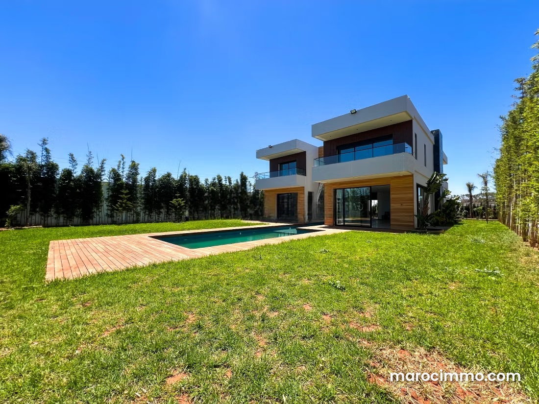 New 5-Bedroom Villa with Swimming Pool, Ville Verte Bouskoura — Bouskoura