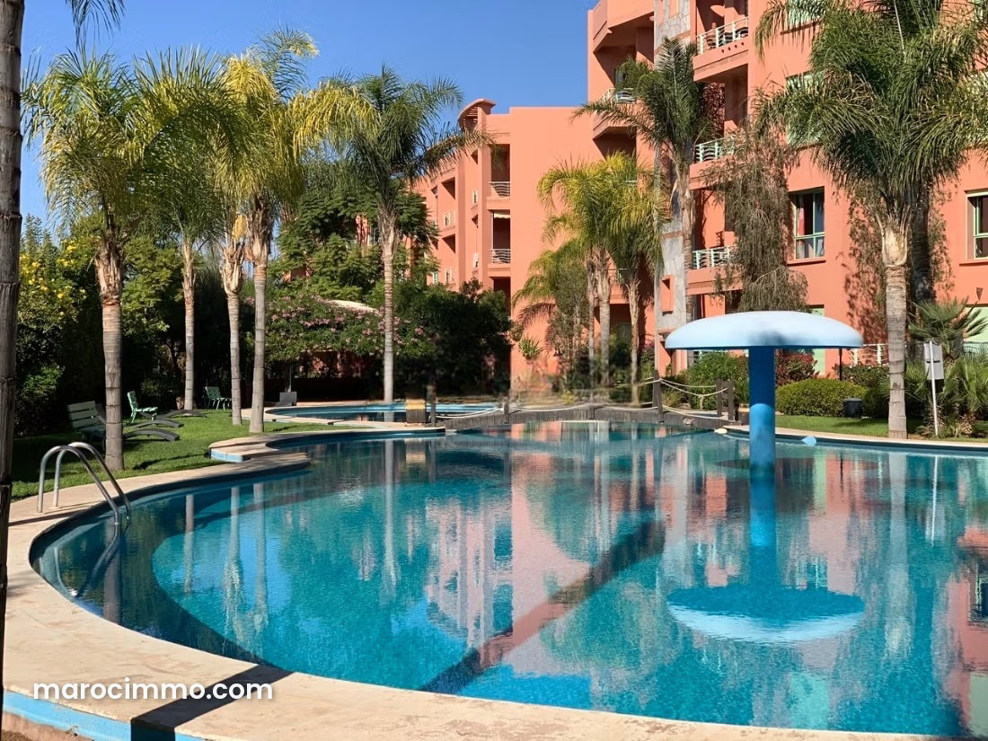 Appartement meublé avec terrasse et piscine à Marrakech — Marrakech