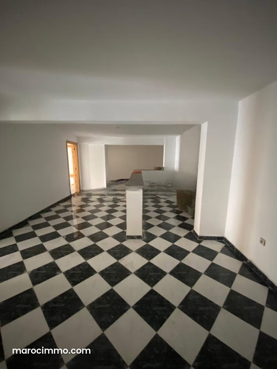 Spacious Office for Rent in Nejma