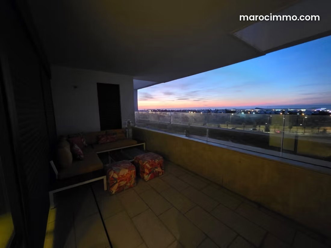 Appartement meublé vue mer avec terrasse à Aïn Diab Casablanca — Casablanca