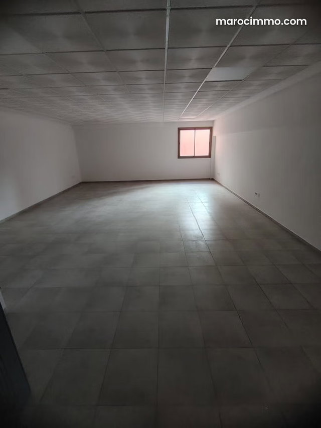 Des plateau bureau a louer entre 54m et 59 m a GLZ — 5