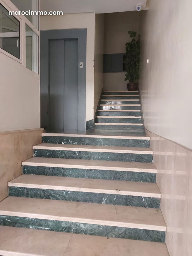 Immeuble R4 bureaux à Vendre — Casablanca