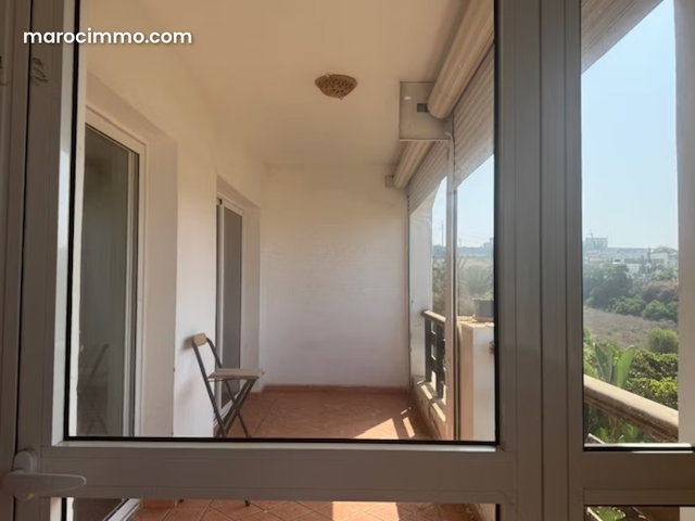 Apartment with Terrace and Sea View — 5
