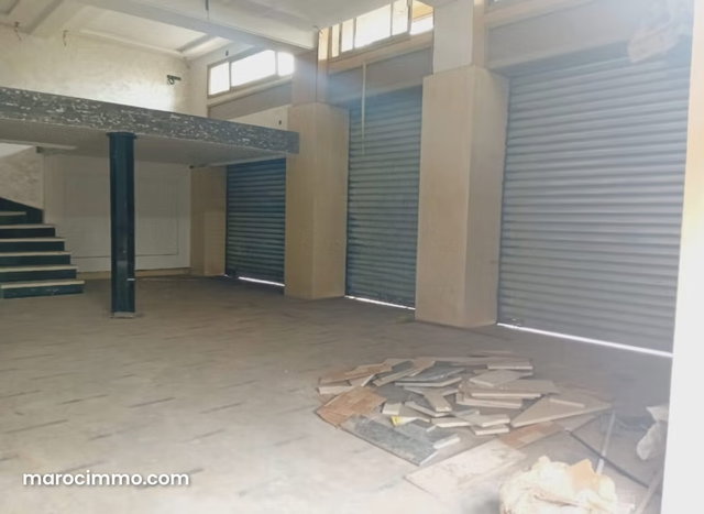 Magasin à louer ain chok — 2
