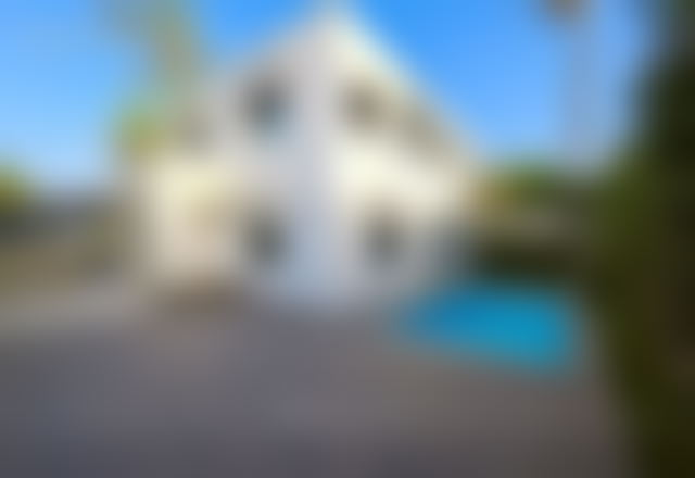 Furnished villa for rent in Aïn Diab, Casablanca, with pool and garden — Casablanca
