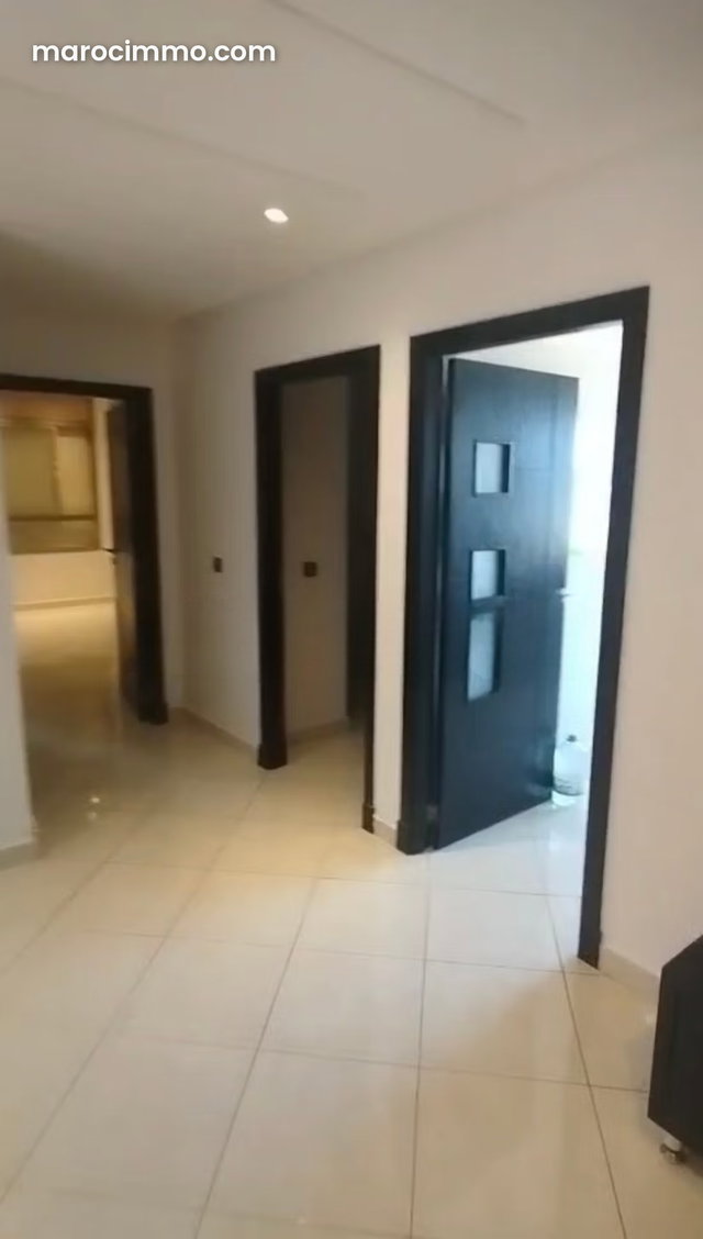 Bel Appartement à louer à Sala el Jadida. 2 chambres salon — 2