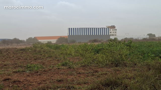 Terrain 2.8 ha Zone LN3 commerces pour 2 étages — Berrechid