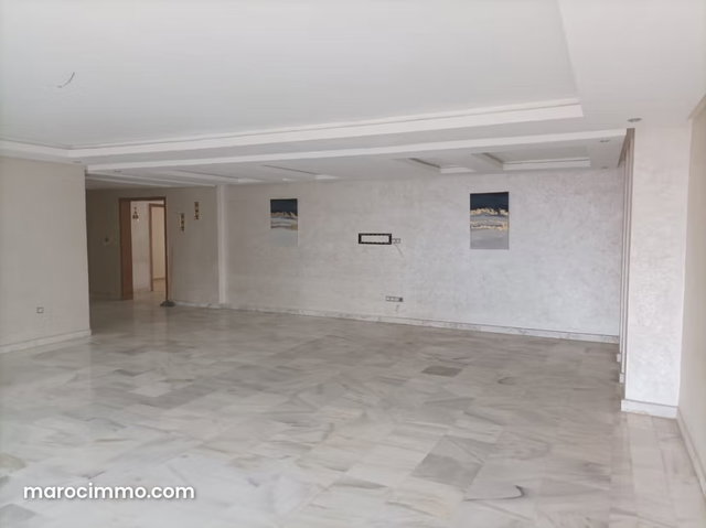 F4 Californie 220 m2 — 3