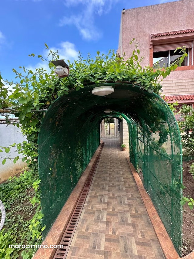 À Vendre Superbe Villa à Médiouna — 3