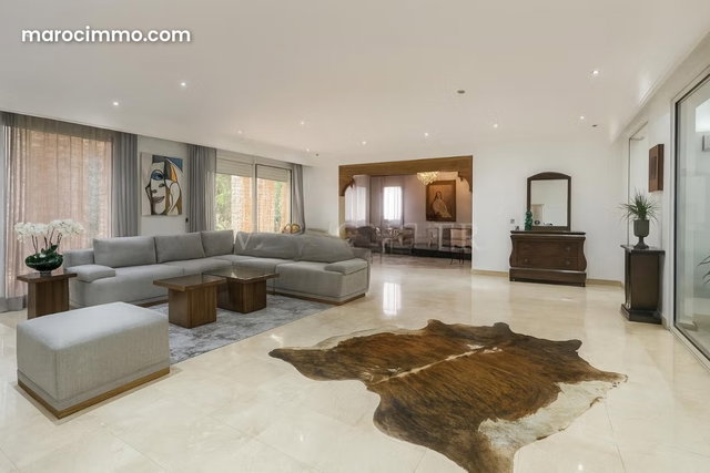 Exceptional 4-Bedroom Villa with Pool 863m2 in Dar Bouazza — 4