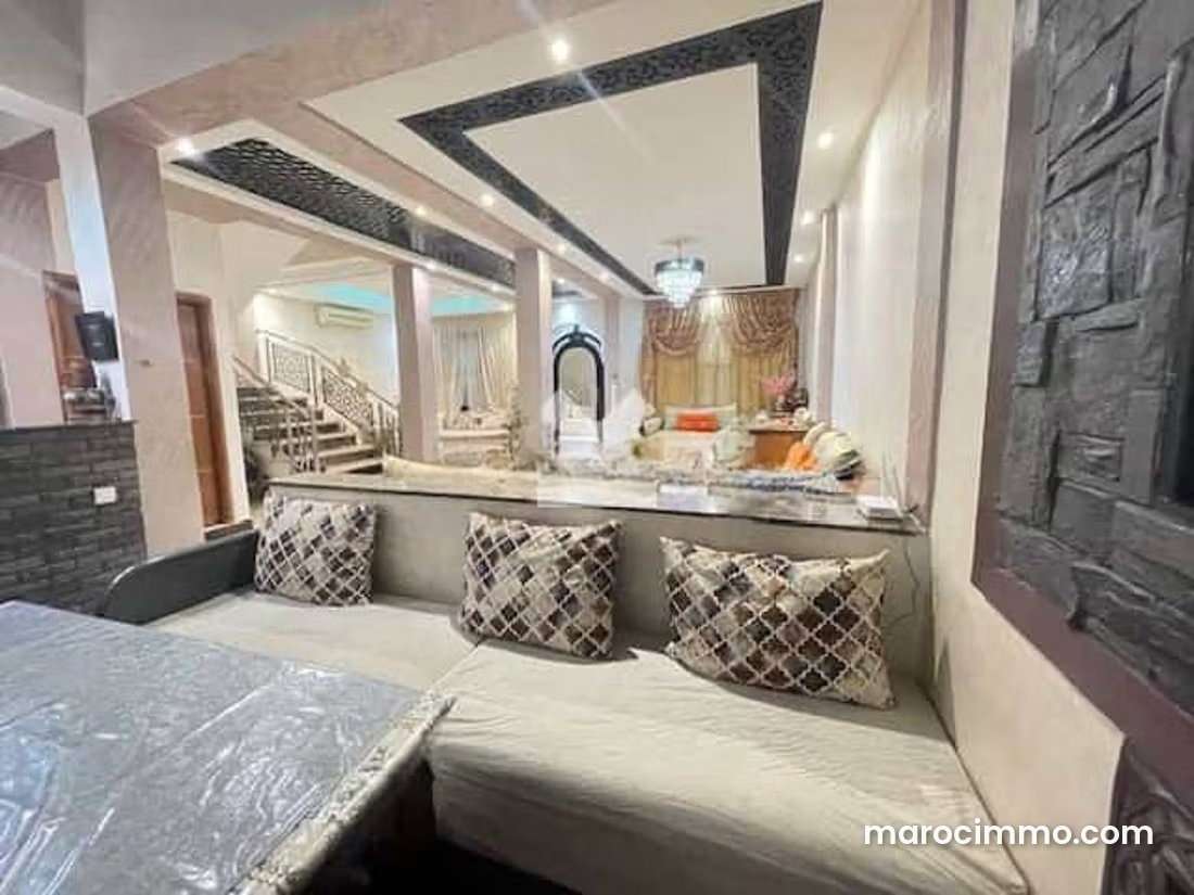 200 sqm Villa, 3 Bedrooms in Sidi Youssef Ben Ali, Marrakech — Marrakesh