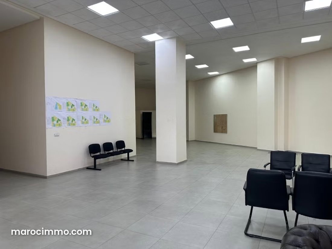 172 m² Commercial Premises, Boulevard Mohamed V, Casablanca Fonciere — Casablanca