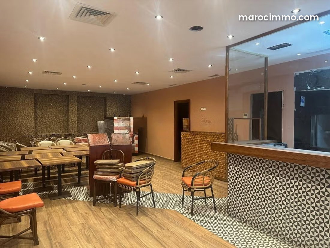 156 m² Commercial Premises, Boulevard Zerktouni, Casablanca Racine — Casablanca