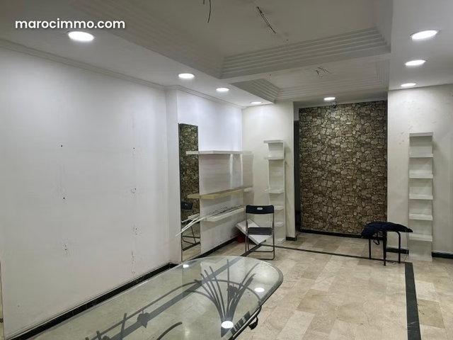 Local Commercial à louer à MAARIF — 2