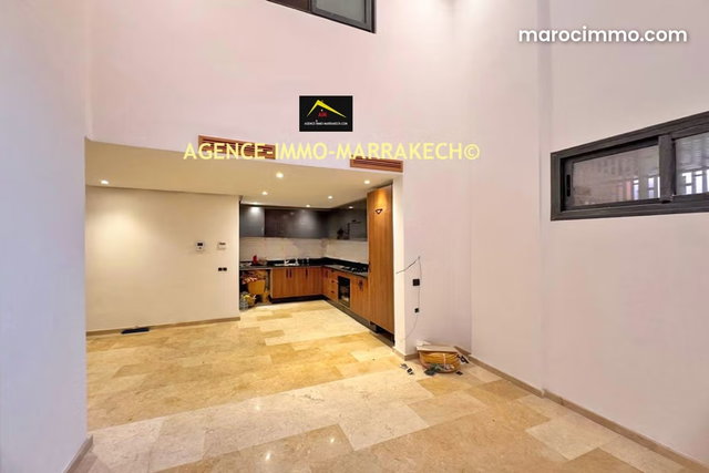 Duplex 3 chambres avec parking titré — 2
