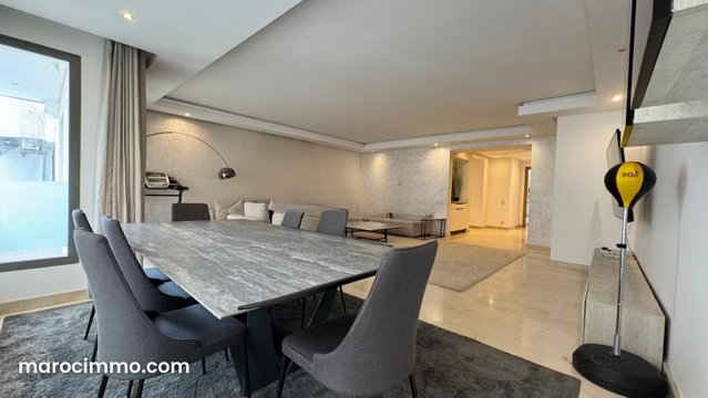 SOMPTUEUX appartement à vendre sur RACINE — 3