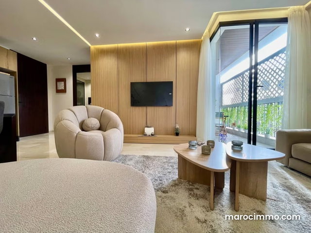 Beau Studio avec terrasse résidence VIP — 3