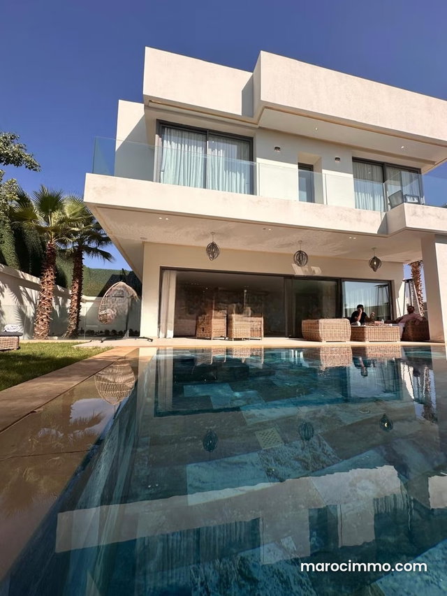 Villa haut standing à louer à Amelkis — 2