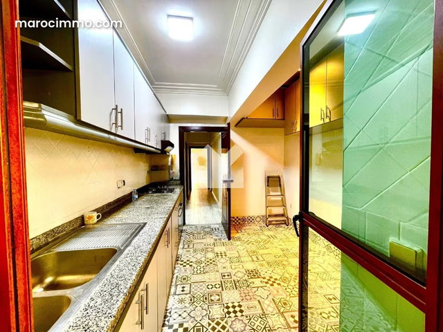 Appartement à Vendre de 117.0 m² à Casablanca, Franceville — 3