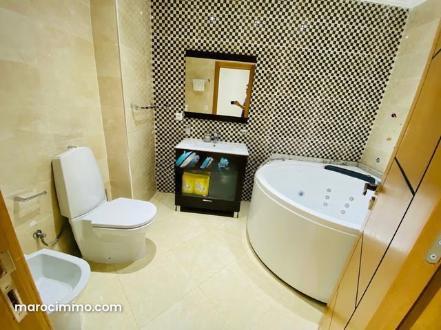 Vente d'un bel appartement dans une résidence avec piscine à Malabata — 4
