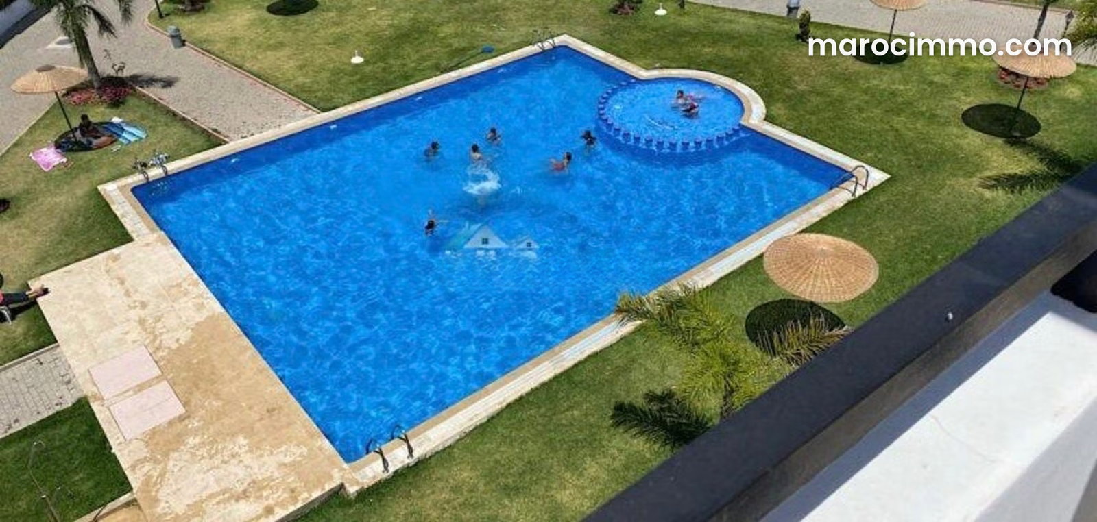 4-Room Apartment with Swimming Pool in Malabata, Tangier — Tangier
