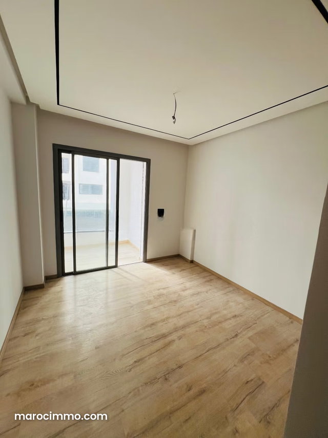 Magnifique appartement près du stade Tanger — 2