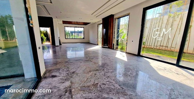 Villa neuve isolée à vendre – Ville Verte, Bouskoura — 3
