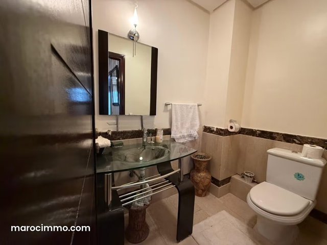 Appartement à vendre à Les princesses. 3 chambres agréables. Ascenseur et terrasse — 4