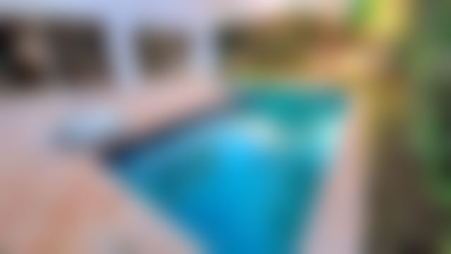 فيلا بحديقة ومسبح للكراء بعين الذياب في الدار البيضاء — الدار البيضاء