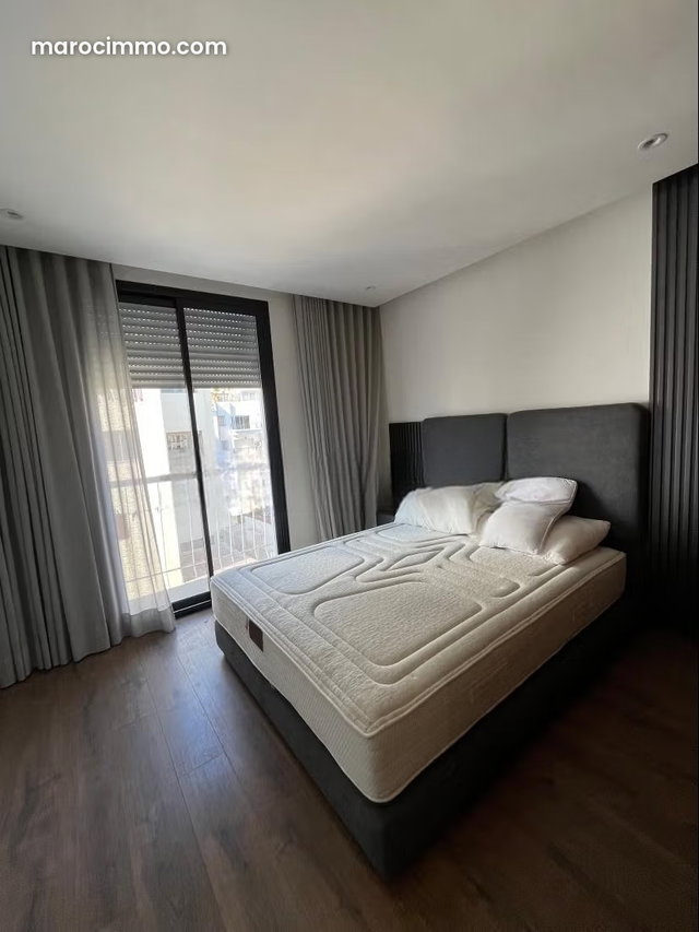 Superbe appartement à louer à Racine. 1 chambre. Bien meublé — 4
