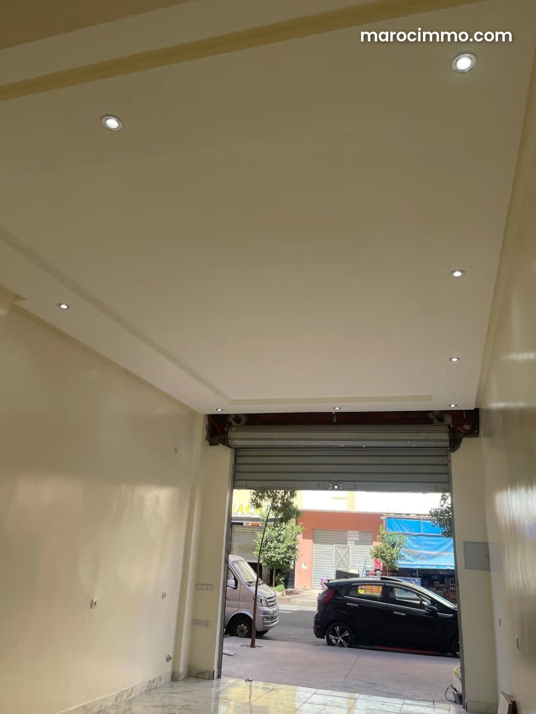 31 m² Commercial Premises on the Ground Floor in M'Hamid, Marrakech — Marrakesh
