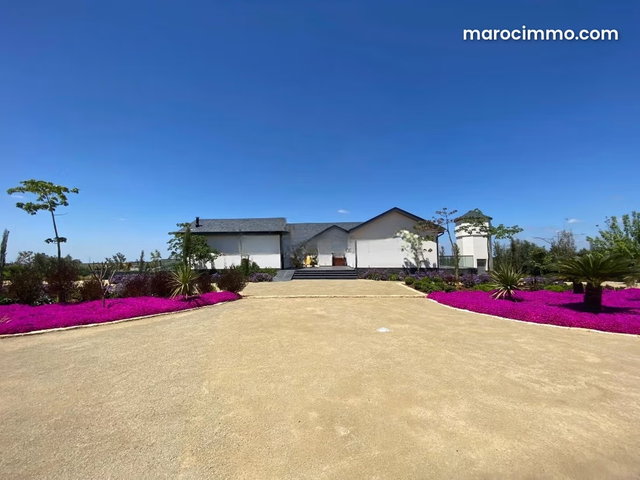 Villa de Luxe Équipée à Benslimane — 3