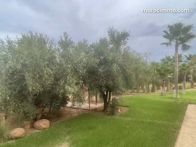 Breathtaking Estate With 14900 sqm Villa — 4