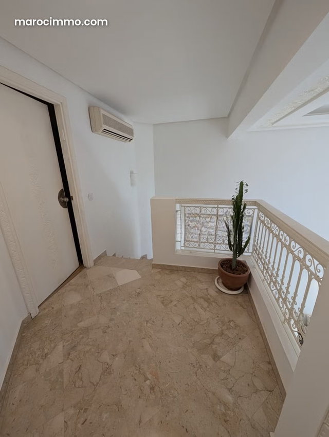 Duplex Moderne Beldi Chic au Cœur de Guéliz — 4