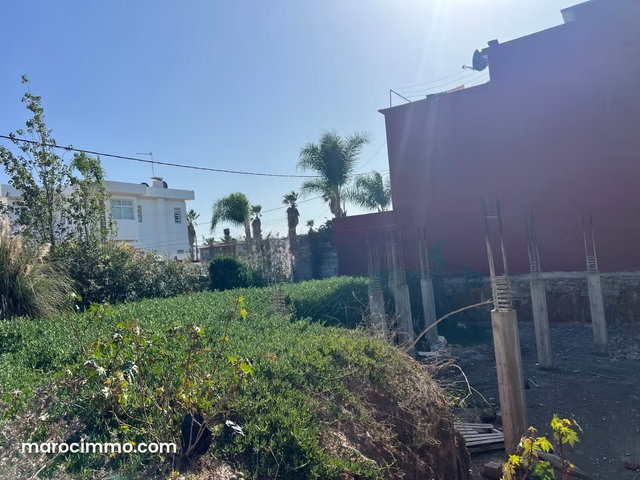 Land for sale in Harhoura. Total area 324 m² — 2