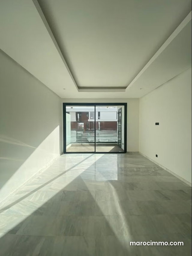 Magnificent Empty Apartment for Rent at CFC — 2