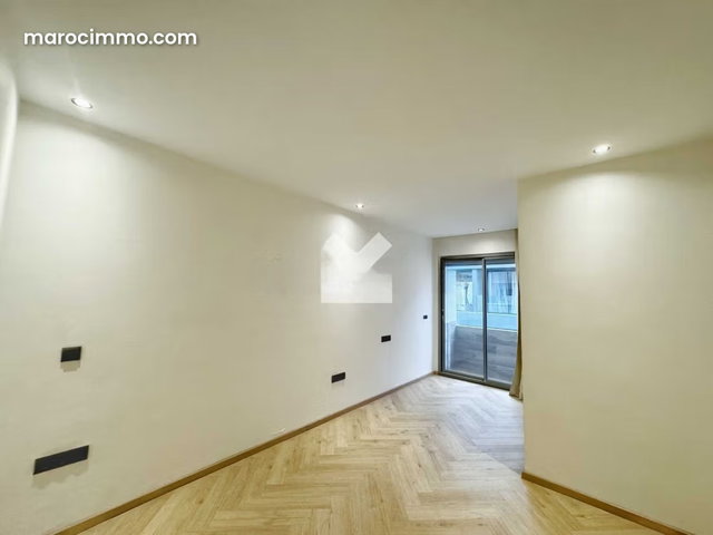 Appartement à Louer de 112.0 m² à Casablanca, Bourgogne Anfa — 2