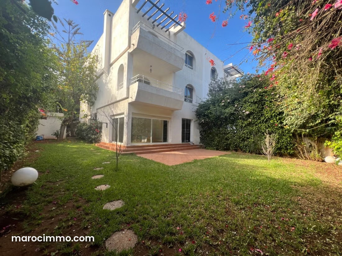 400 sqm Villa for Rent in Anfa, Casablanca, 4 Bedrooms, Garden — Casablanca