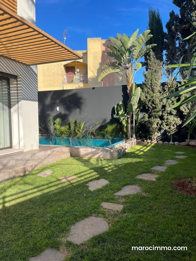 Somptueuse villa à louer à Longchamps Hay Al Hanâa. Superficie 600 m². Meublé — 4