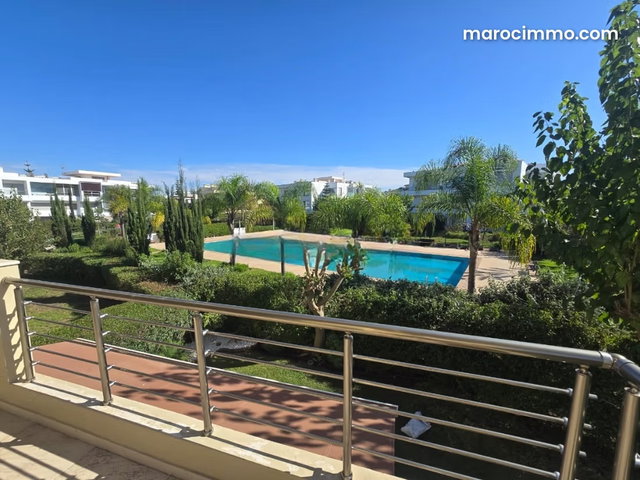 À vendre: Magnifique appartement à Bouskoura ville verte – Résidence sécurisée avec piscine — 3