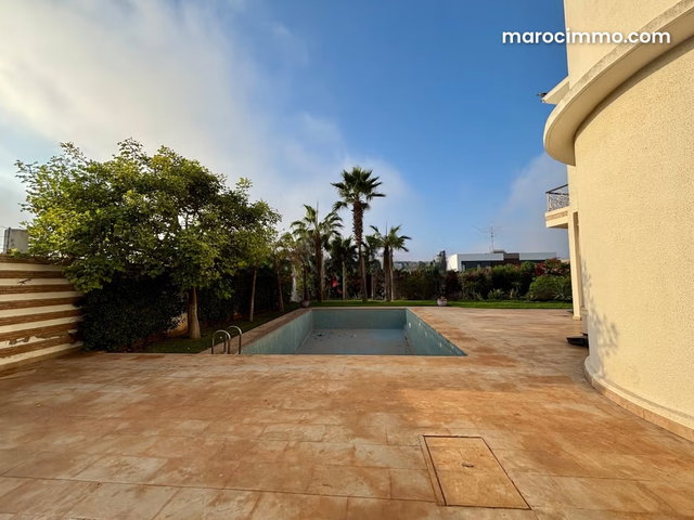 Villa de luxe à vendre à 10min du Morocco mall — 4