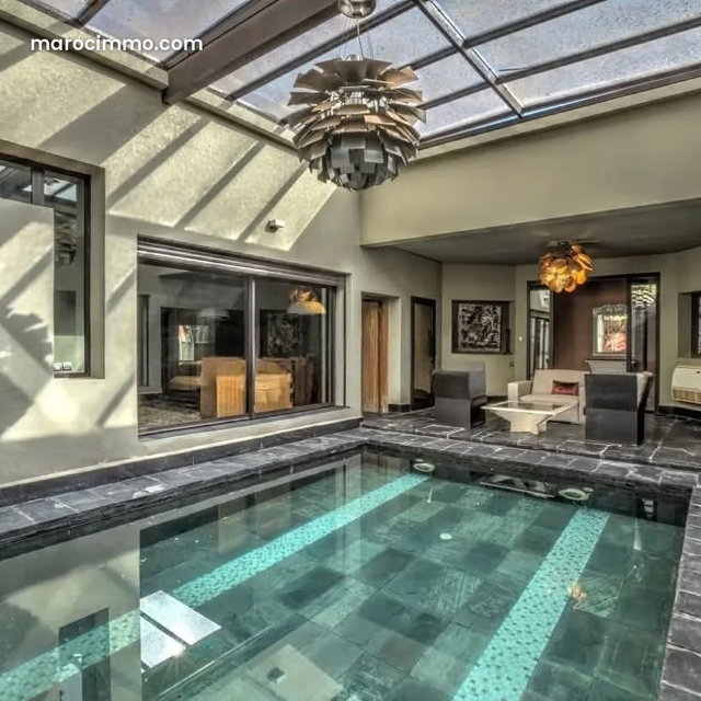 Villa de maître meublée avec 2 piscines — 2
