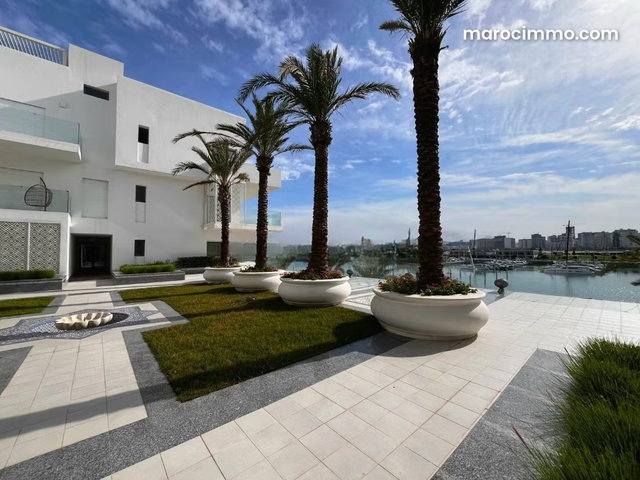 Luxueux Studio F2 meublé à Marina Tanger — 3
