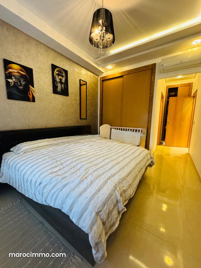 Beautiful Apartment for Rent in the Center. 2 Comfortable Bedrooms. Parking and Elevator — 4